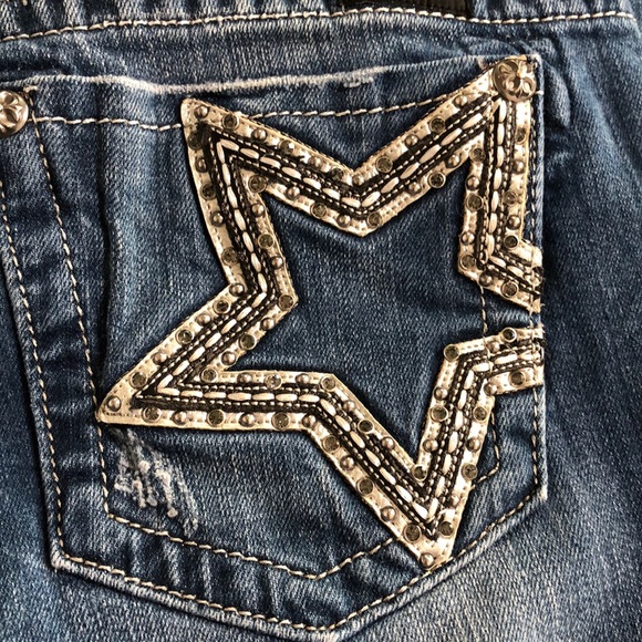 SOLD - Picture 4 of 5